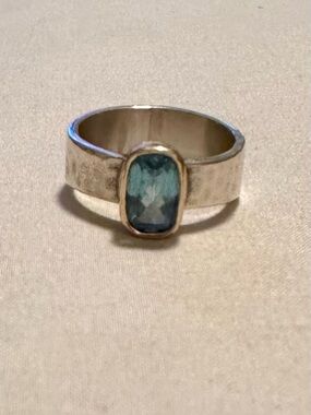 James Avery retired Graciela blue topaz ring size 8.5
